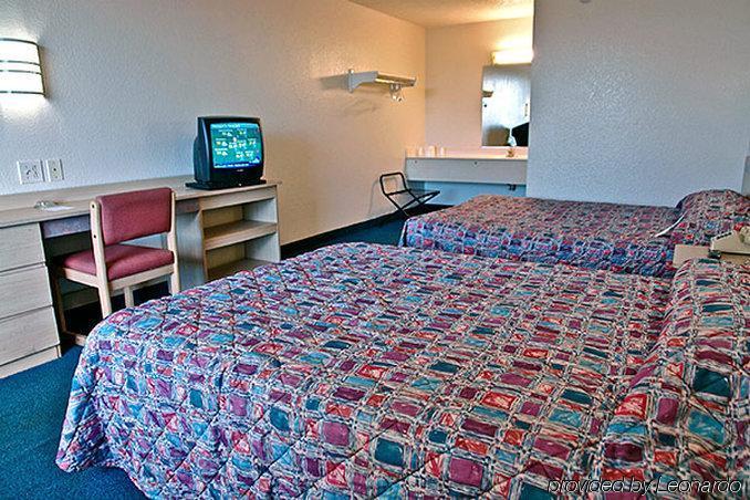 Motel 6 Huntsville - Madison Buitenkant foto