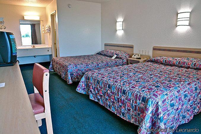 Motel 6 Huntsville - Madison Buitenkant foto