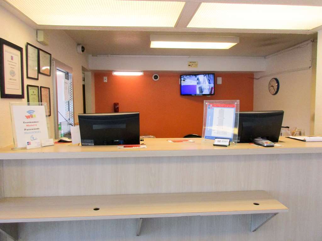 Motel 6 Huntsville - Madison Interieur foto